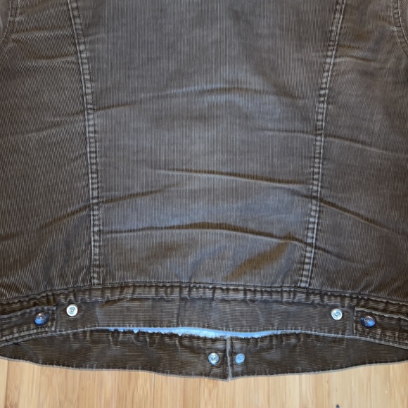 SOLD Levi’s Vintage Corduroy Sherpa Jacket - Picture 7 of 14